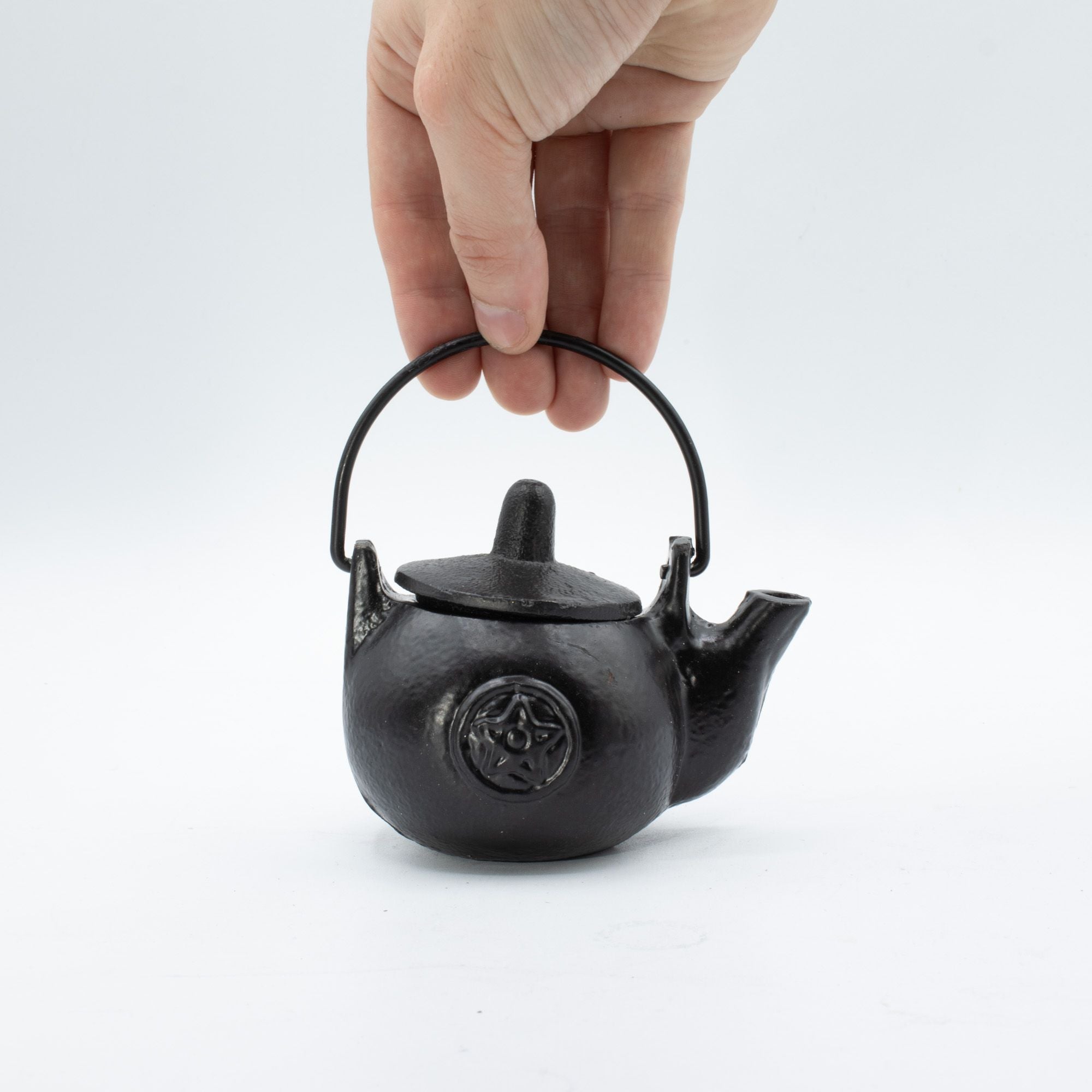 Small Cast Iron Ritual Pot with Pentagon 8x8x10cm